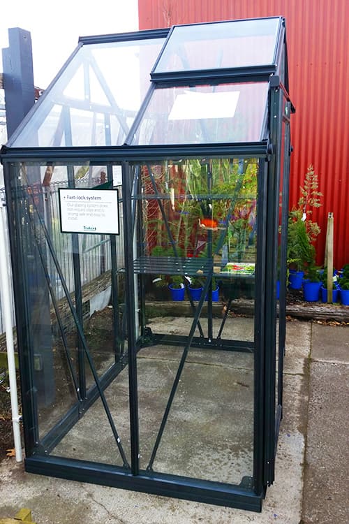 Trulux Micro Glasshouse 1.9m x 1.2m view 4
